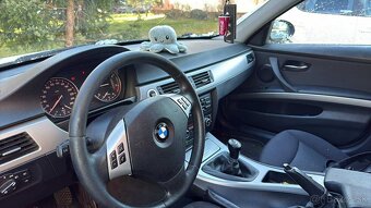 BMW e91 318d - 6
