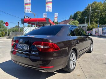 Skoda Superb 2.0tdi dsg 4x4 - 6