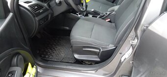 Renault fluence 1.6 benz rok 2010 - 6