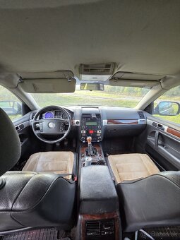 Volkswagen Touareg 2.5 TDI - 6
