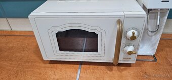 Masívna rustikálna kuchyna - 6