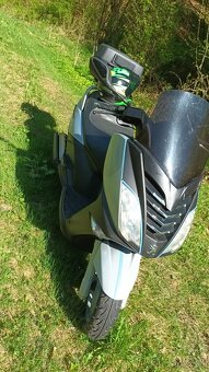 Skuter 125 Peugeot - 6