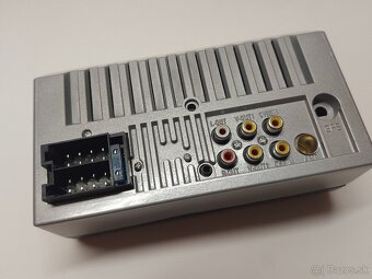 2DIN AUTORADIO -7" Dotykové-4x60W - /BT/USB/SD/AUX - MENU C - 6