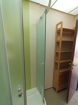 Na prenájom 2i byt s balkónom v Leviciach - 6