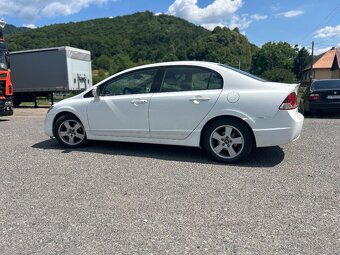 Honda Civic hybrid - 6