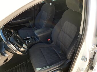 Kia Sportage 1.6CRDi automat 100kw 2WD (GOLD) - 6
