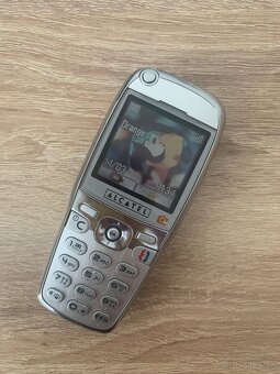 Alcatel OT735 - 6