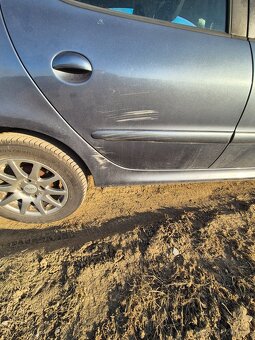 Peugeot 206 1.4i - 6