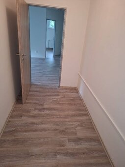 Na predaj 3 izbový byt 96 m2, 15 min. od Žiliny v Dlhom Poli - 6