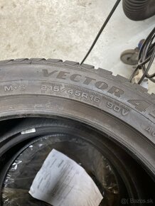 Predám 4ks celoročne pneu Goodyear 215/45R16 - 6