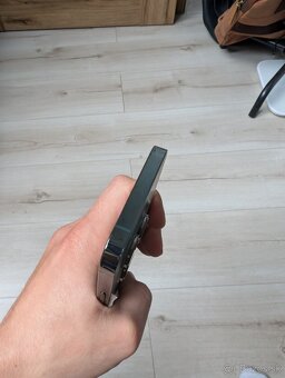 iPhone 13 Pro Alpine Green - 6