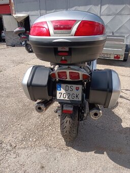 Predam Yamaha FJR 1300 - 6