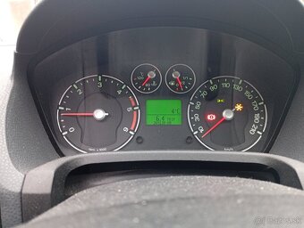 Ford Fiesta 2007 1.4 tdci 50kW nová STK a EK - 6