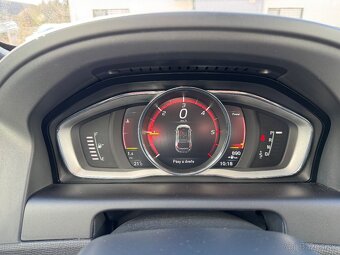 Volvo XC 60 - 6