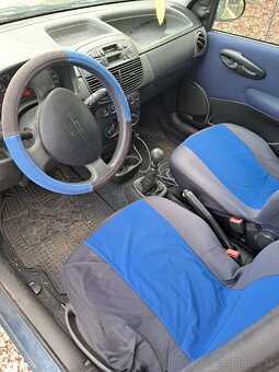 Fiat Punto 1.2 - 6