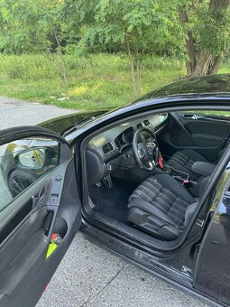 Volkswagen Golf 6 GTI - 6