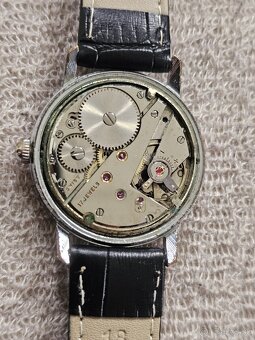 Hodinky BWC na opravu - 6