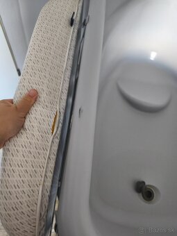 Prebalocaci pult s vanickou - 6