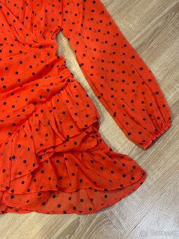 Predám dámske minišaty - 6