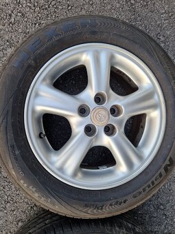 Toyota Disky R15, 5x100, 6J, ET39, letné pneu 195/60r15 - 6