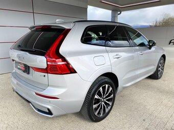 Volvo XC60 B4 145kW AWD Geartronic Plus Dark - 6