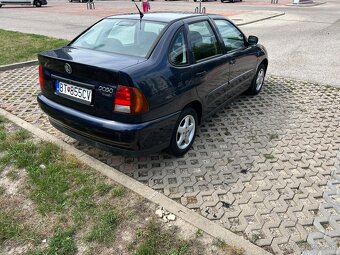 Volkswagen Polo Classic 1.4 - 6