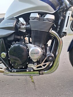 Suzuki gsx 1400 - 6