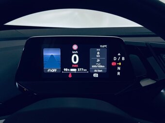 Volkswagen ID.4 Pro Performance 150 kW sivá 77KWh, DPH - 6