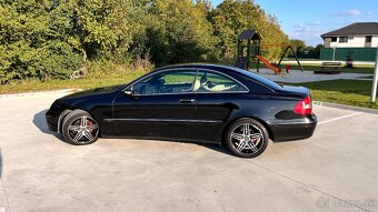 Predám Mercedes CLK 220 CDI Avantgarde - 6