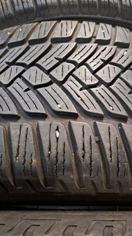 Predám 4ks jazdené zimné 225/45r17-2+2 modely - 6