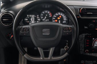 Seat Leon Cupra R300 - 6