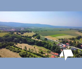 Predaj veľký stavebný pozemok Čaradice- 4899 m2 s platným st - 6