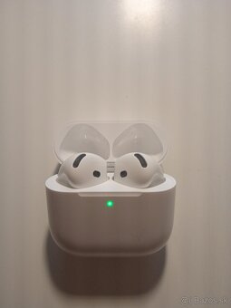 Airpods 4 - 6