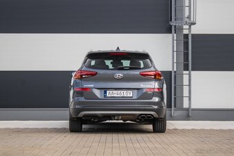 Hyundai Tucson 2.0 CRDi Premium 4x4 / AJ NA SPLÁTKY / - 6