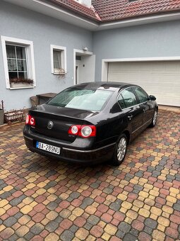 Volkswagen Passat 2.0tdi B6 Highline - 6