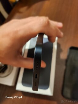 iPhone 13 128GB Midnight Black - 6