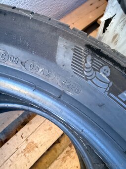 235/50 R20 - 6
