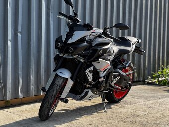 Yamaha MT 10 - 6