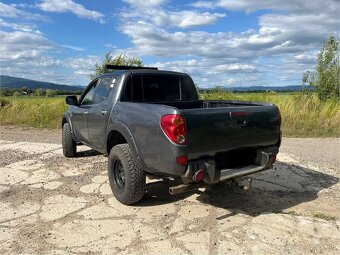Mitsubishi L200 - 6