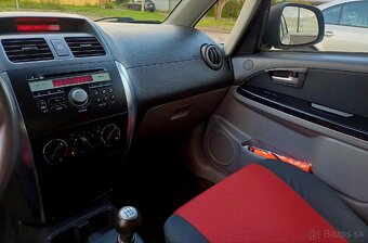 Suzuki SX4 1.5 73kW 99Ps 5-st - 6