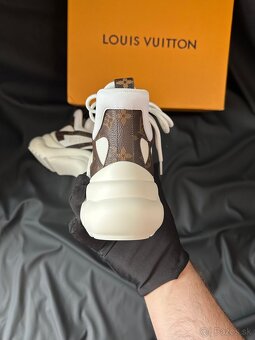 Louis Vuitton - 6