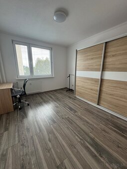 Veľký 4izbový byt na predaj - Škultétyho ulica v Nitre - 6