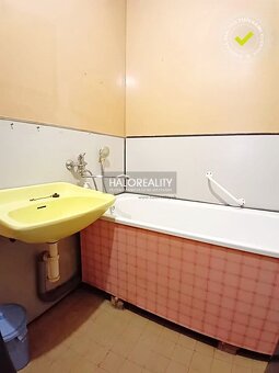 HALO reality - Predaj, trojizbový byt Lučenec, priestranný v - 6