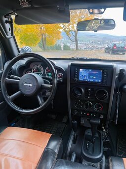 Jeep Wrangler Rubicon - 6