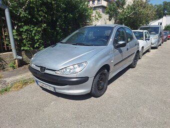 Peugeot 206 1.1 r.2004 - 6