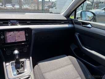 Volkswagen Passat Variant 2.0 TDI EVO Business DSG - 6