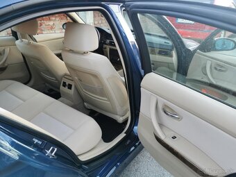 Predám BMW 318i e90, 1995cm3, 95kw benzin, modrá metalíza, n - 6