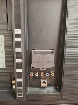 Samsung UE50RU7172 - 6
