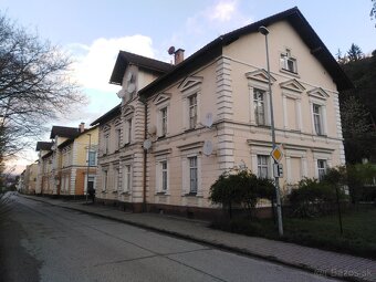 Pripravujem k predaju 1 izbový podkrovný byt 36 m2 - 6
