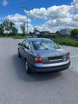 Volkswagen Passat 1.9 TDI Business - 6